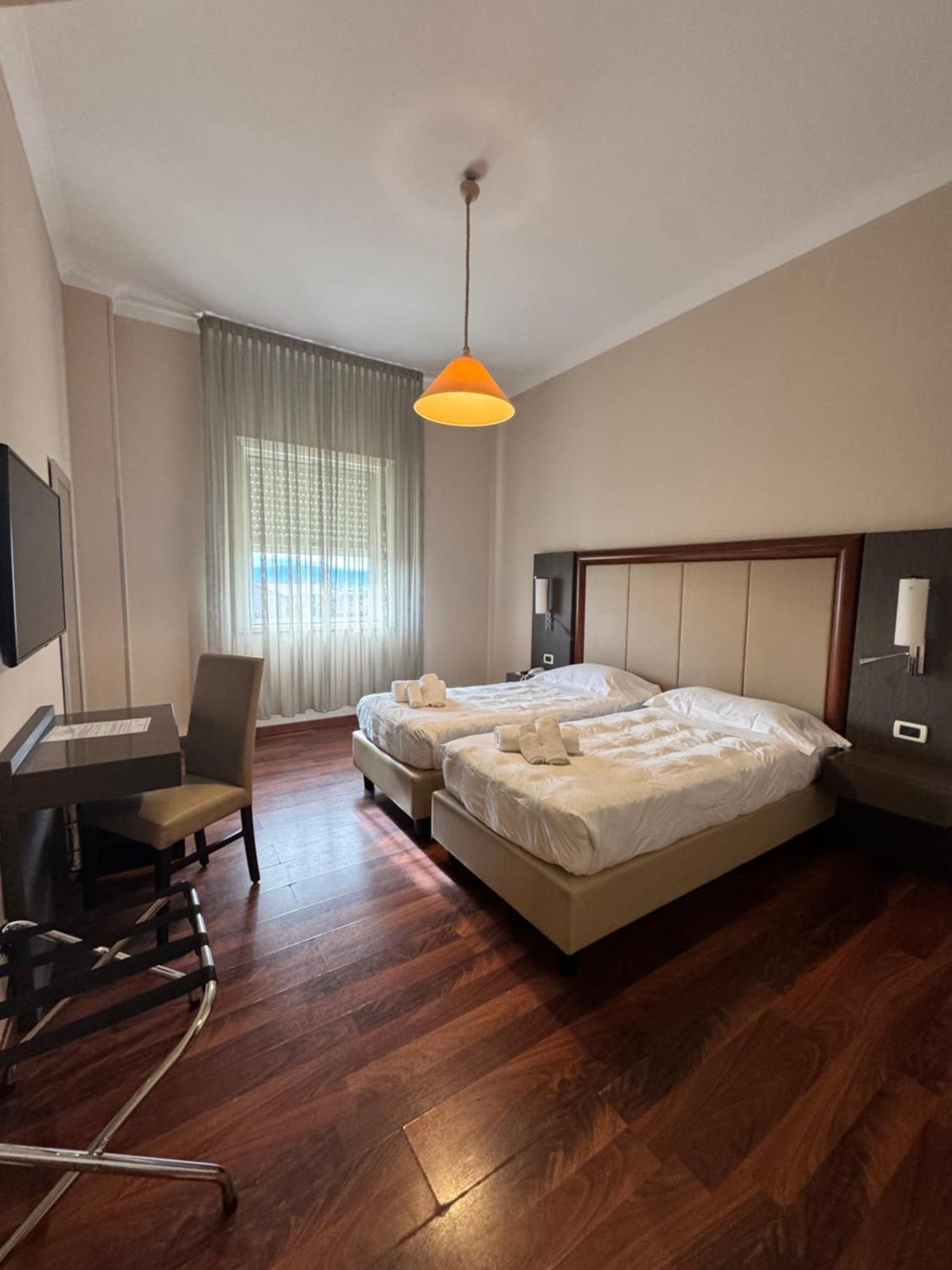 Grand Hotel Lamezia Lamezia Terme Exterior foto